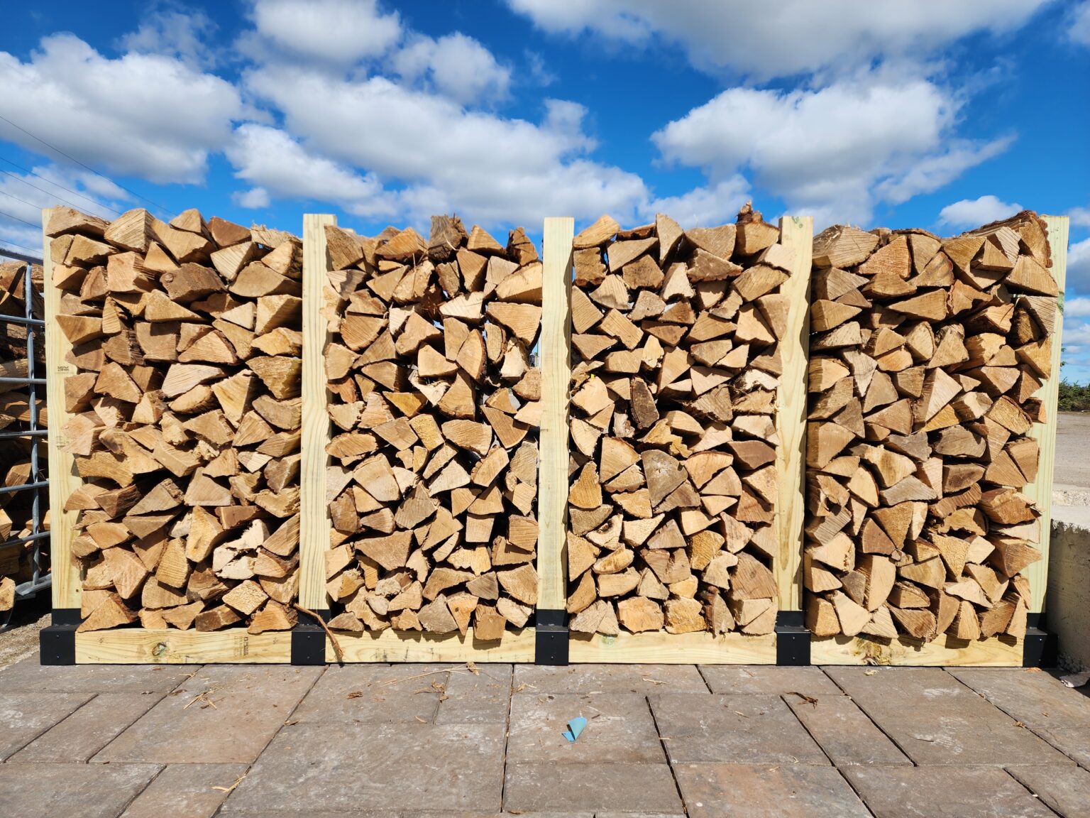 Kiln-Dried Mixed Hardwoods Firewood - MidWest Compost LLC